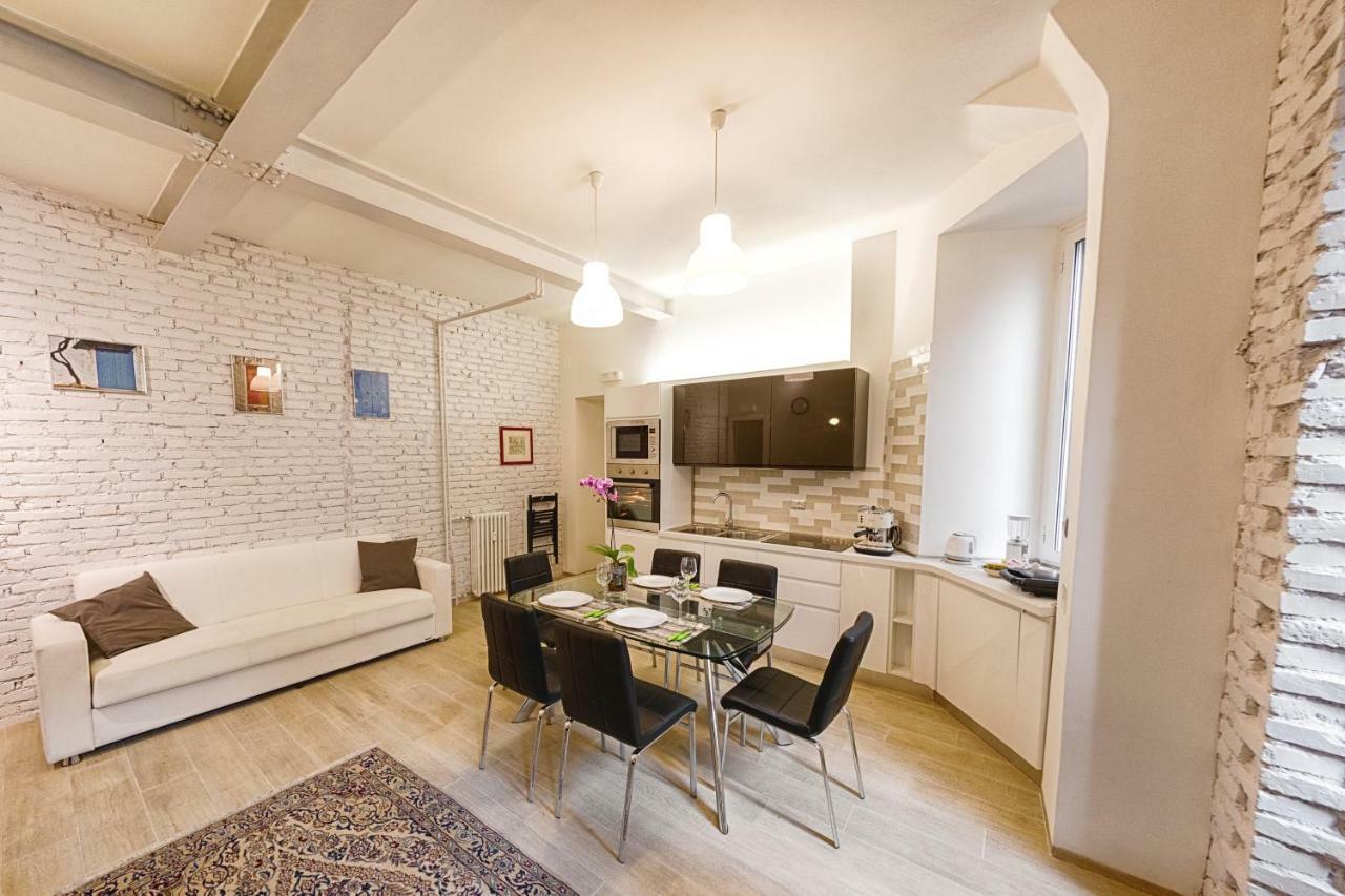Modern Apartment Near Colosseum Rome Exterior photo